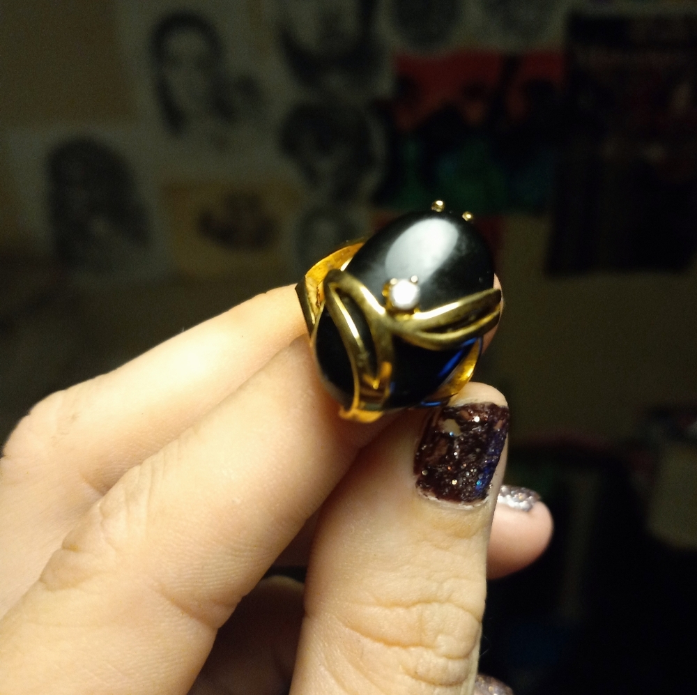 Size 6 Florence Scovel Blank Onyx & Gold Ring